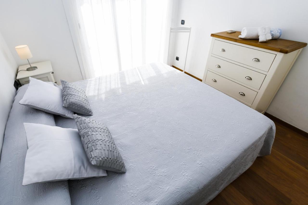 Frontsea Only Families Planet Costa Dorada Villa ซาลอว์ ภายนอก รูปภาพ